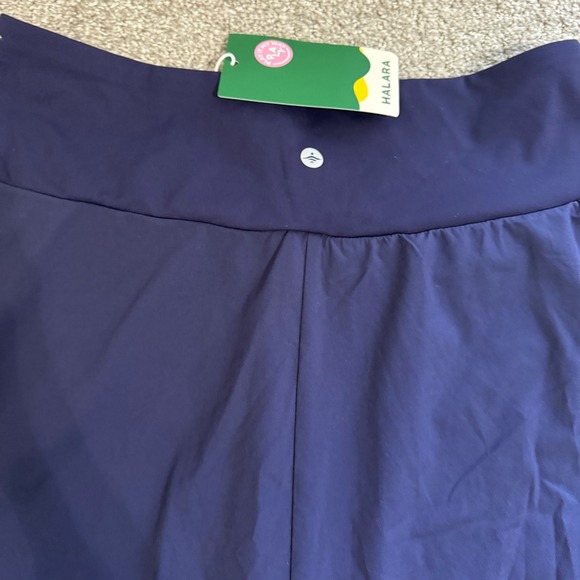 NWT Halara Breezeful Flowy Skirt Shorts Skort Navy Ruffle Quick Dry Medium NWT - Picture 12 of 12